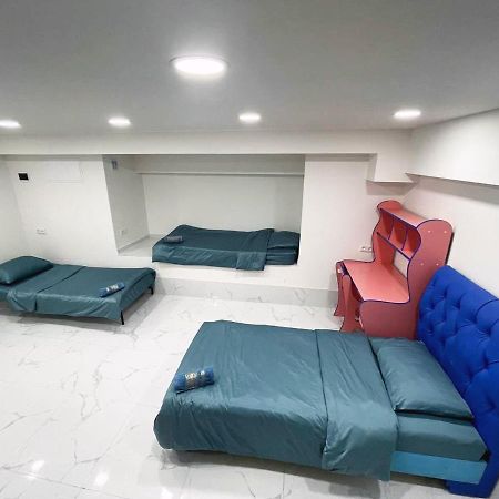 Areva Hostel On Pushkin St. エレバン エクステリア 写真